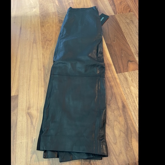 Marciano luxe leather skirt - Picture 5 of 11